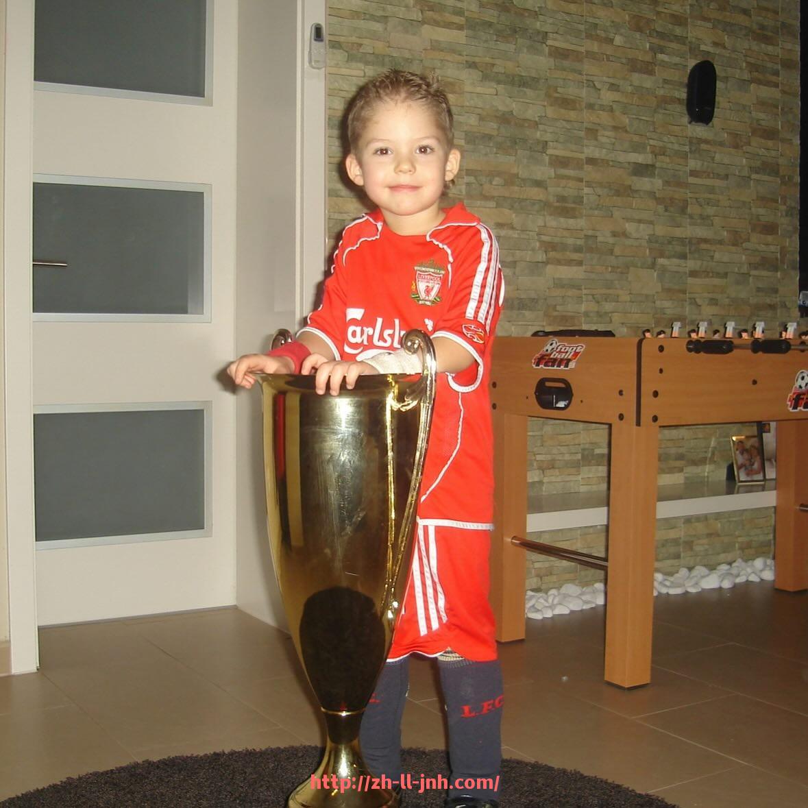 金年会-法甲马赛青训体系：马赛的青训系统与其培养球员的方式